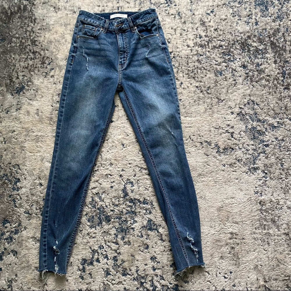 Skinny jeans